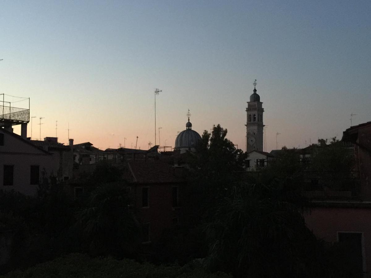 Monolocale Luminosissimo * Venecia